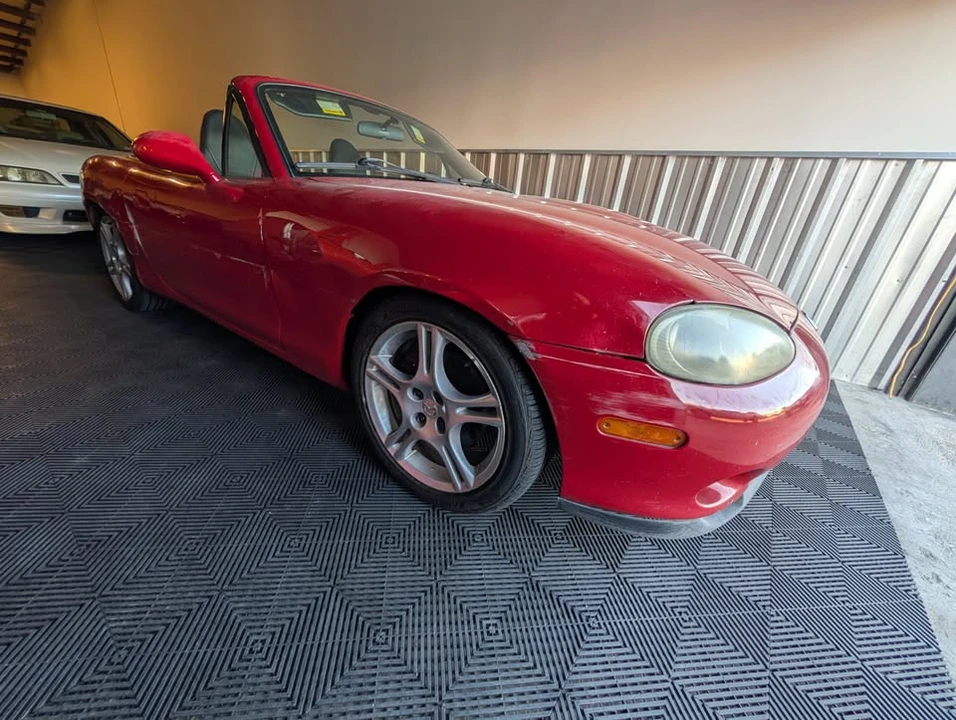 2004 Mazda NB MX-5 Miata - Image 2 of 11
