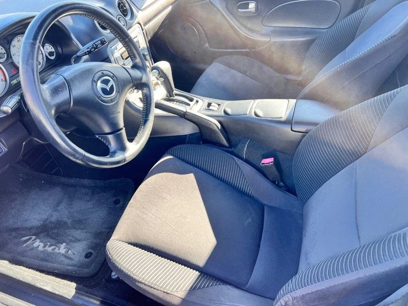 2004 Mazda NB MX-5 Miata - Image 8 of 11