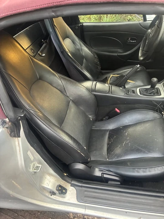 2004 Mazda NB MX-5 Miata - Image 10 of 14