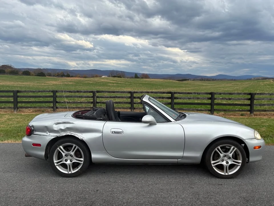 2004 Mazda NB MX-5 Miata - Image 3 of 14