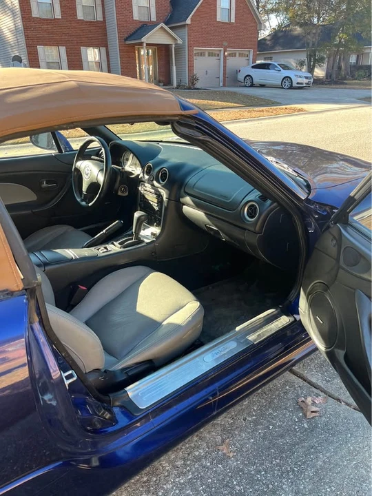 2004 Mazda NB MX-5 Miata - Image 5 of 6