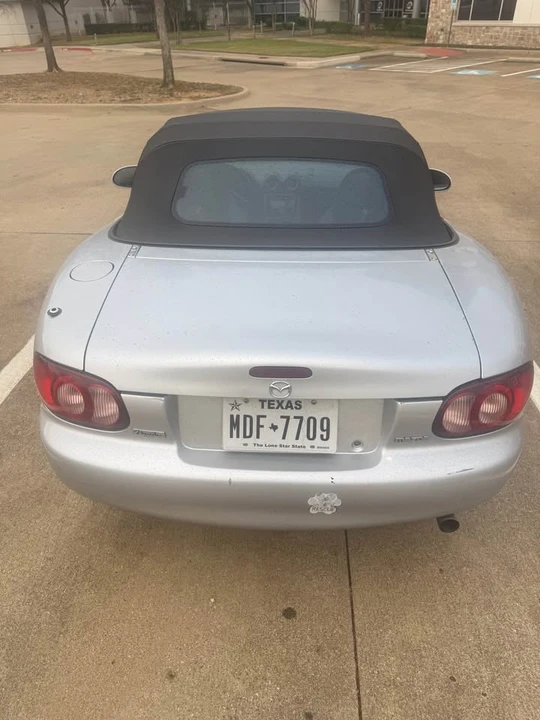 2004 Mazda NB MX-5 Miata - Image 3 of 4