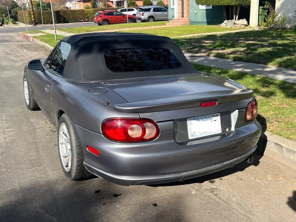 2004 Mazda NB MX-5 Miata - Image 8 of 12
