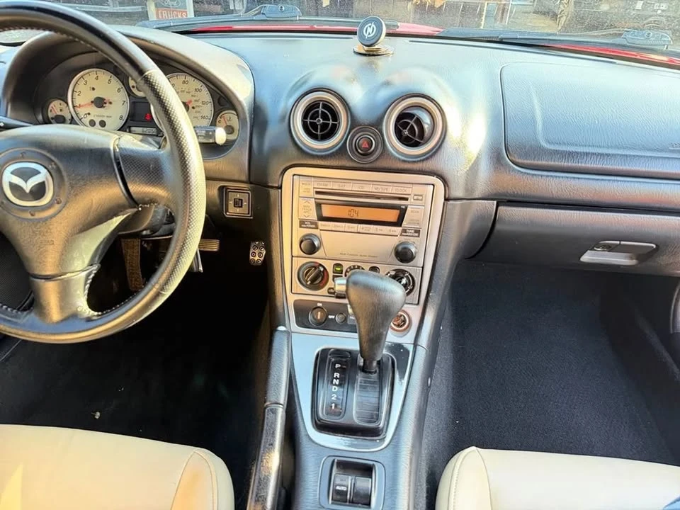 2004 Mazda NB MX-5 Miata - Image 18 of 20