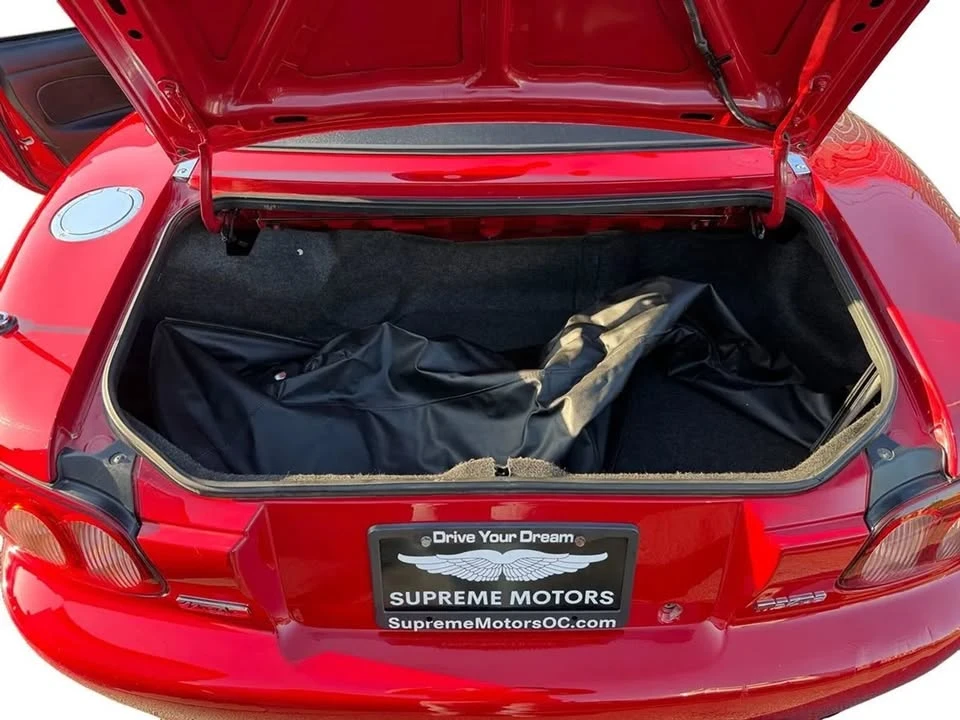 2004 Mazda NB MX-5 Miata - Image 17 of 20