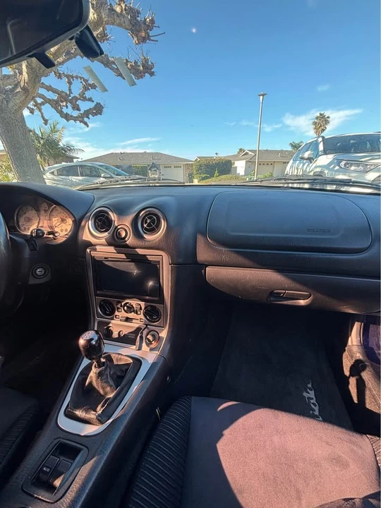 2004 Mazda NB MX-5 Miata - Image 6 of 12