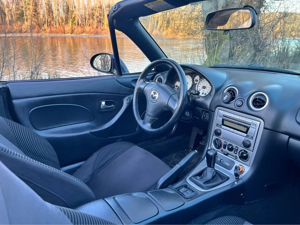2004 Mazda NB MX-5 Miata - Image 8 of 13