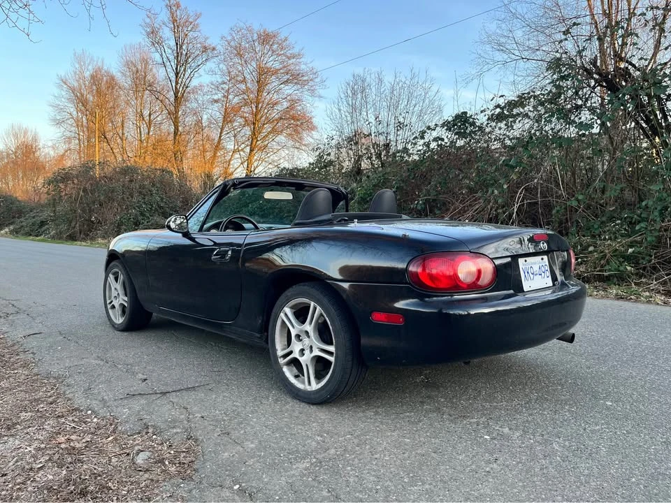 2004 Mazda NB MX-5 Miata - Image 5 of 13