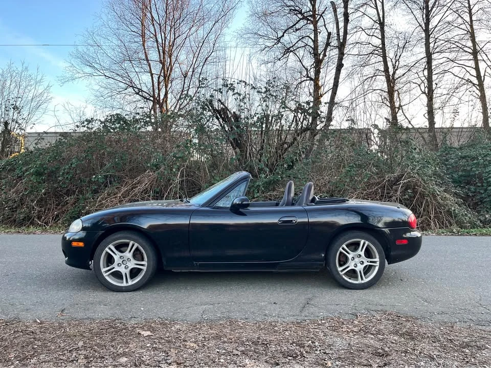 2004 Mazda NB MX-5 Miata - Image 4 of 13