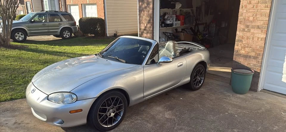 2004 Mazda NB MX-5 Miata - Image 9 of 11