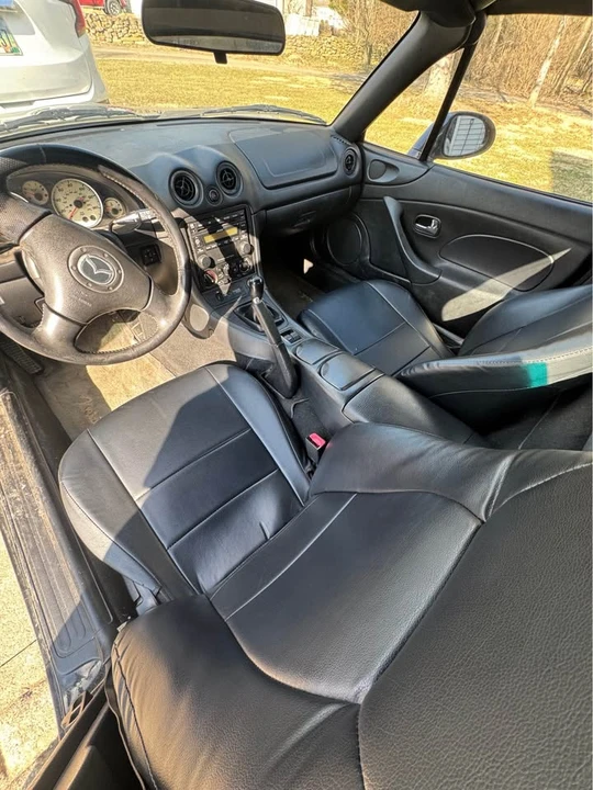 2004 Mazda NB MX-5 Miata - Image 11 of 11