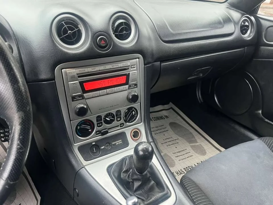2004 Mazda NB MX-5 Miata - Image 13 of 20