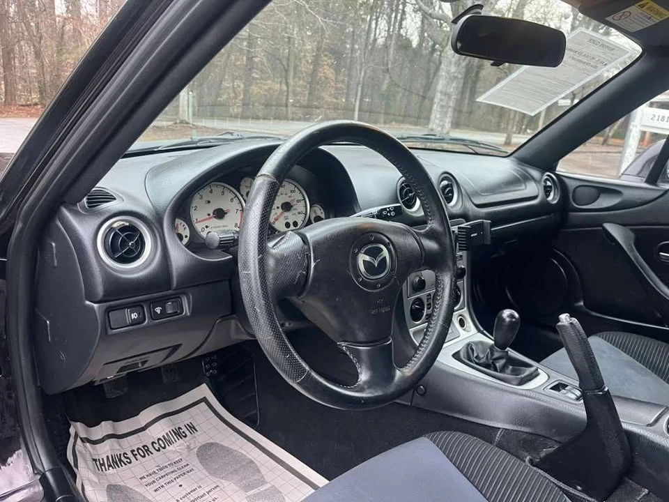 2004 Mazda NB MX-5 Miata - Image 11 of 20