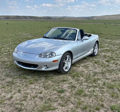 2004 Mazda MX-5 Miata