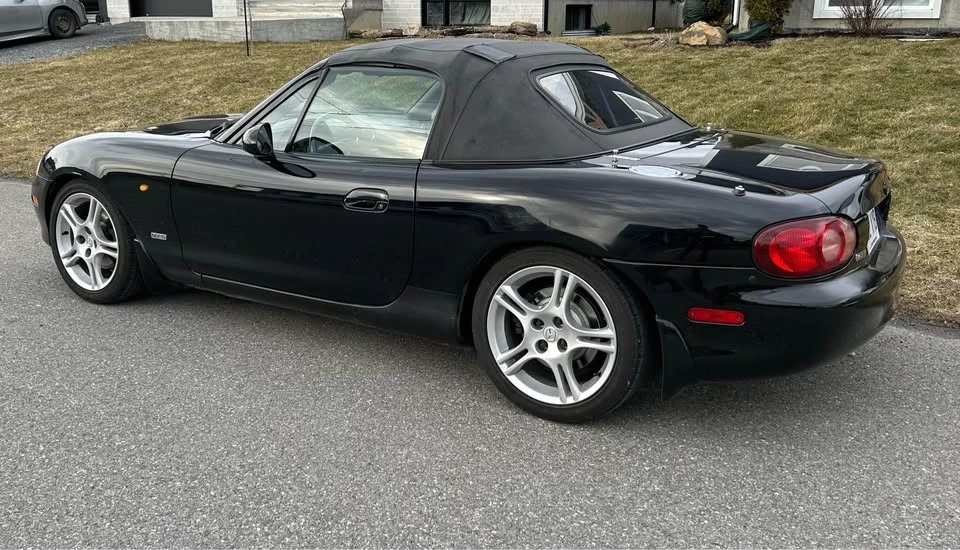 2004 Mazda NB MX-5 Miata - Image 5 of 12