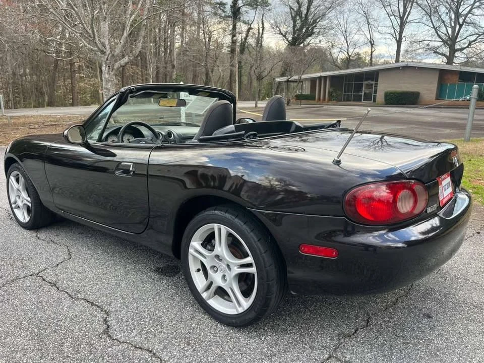 2004 Mazda NB MX-5 Miata - Image 19 of 20