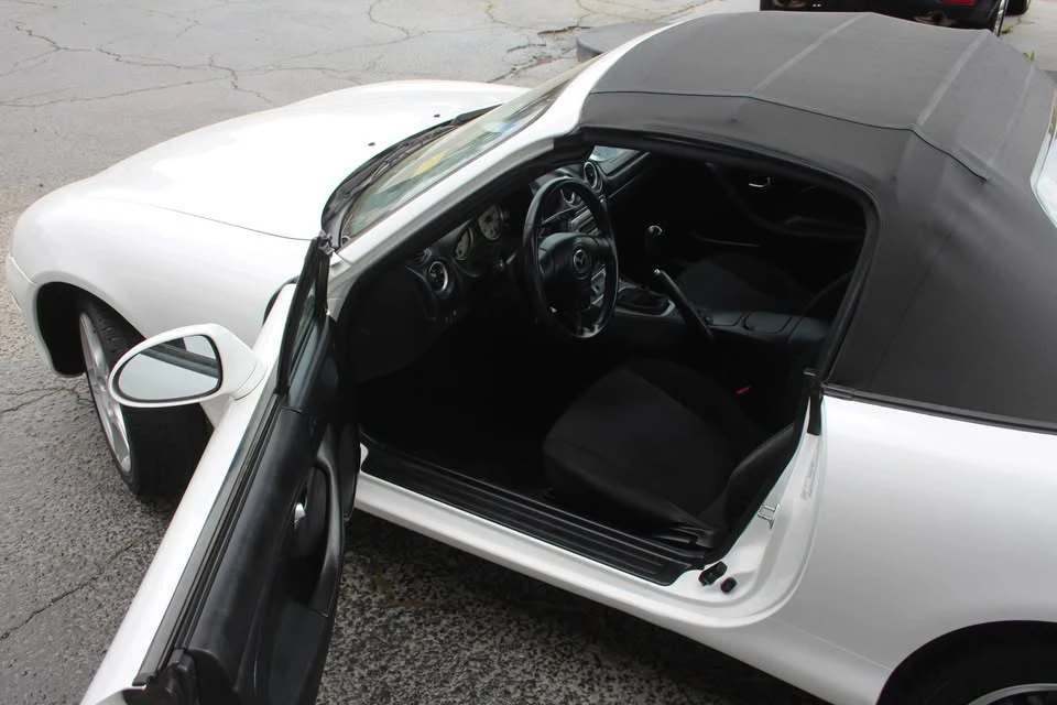2004 Mazda NB MX-5 Miata - Image 6 of 13