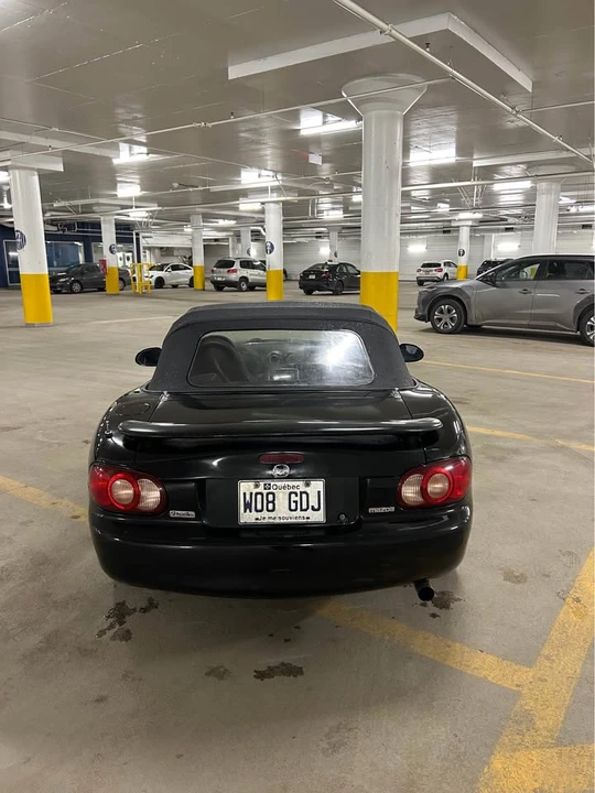 2004 Mazda NB MX-5 Miata - Image 7 of 17