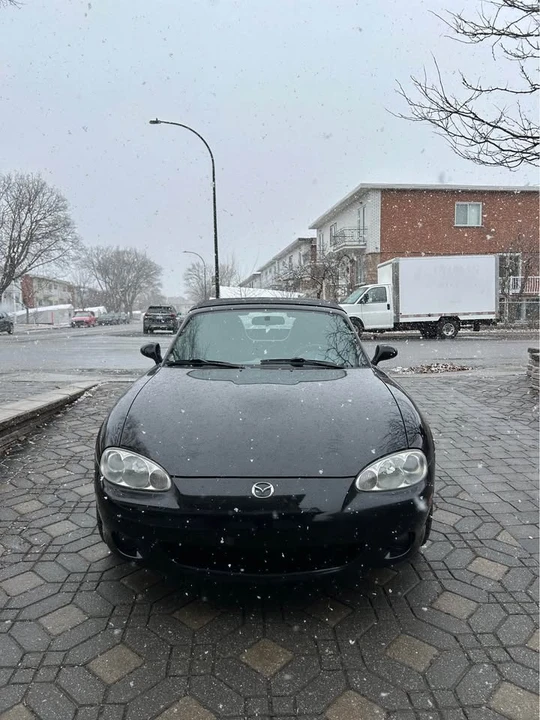 2004 Mazda NB MX-5 Miata - Image 2 of 17