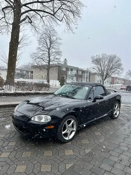2004 Mazda MX-5 Miata
