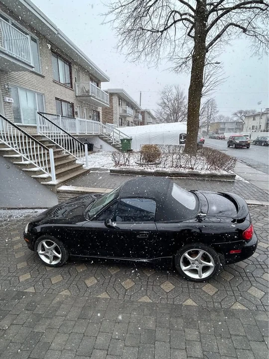 2004 Mazda NB MX-5 Miata - Image 17 of 17
