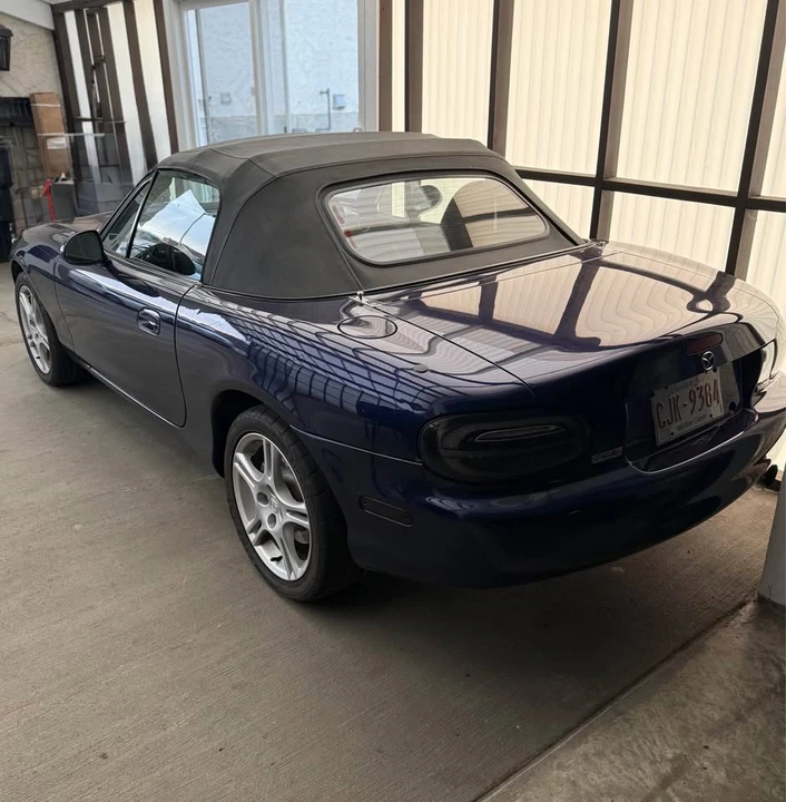 2004 Mazda NB MX-5 Miata - Image 3 of 15