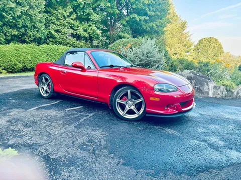 2004 Mazda MX-5 Miata
