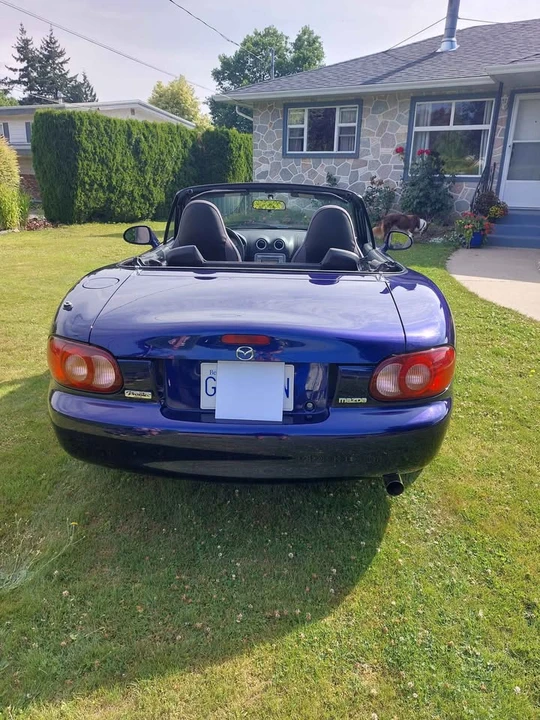 2004 Mazda NB MX-5 Miata - Image 6 of 10