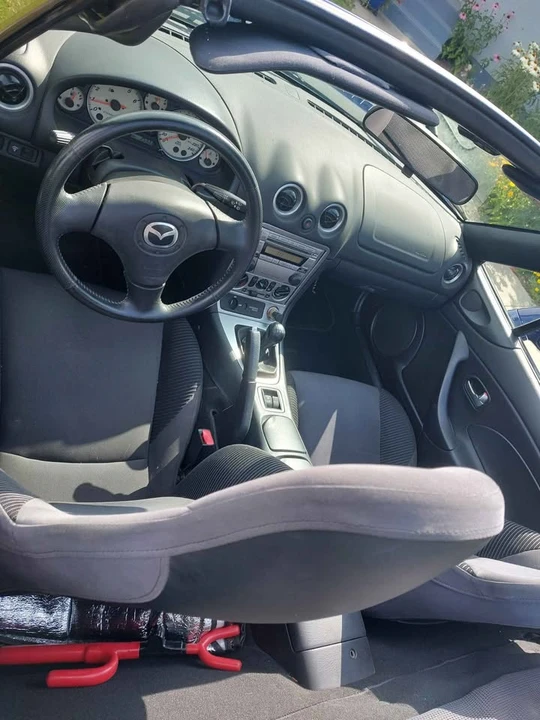 2004 Mazda NB MX-5 Miata - Image 7 of 10