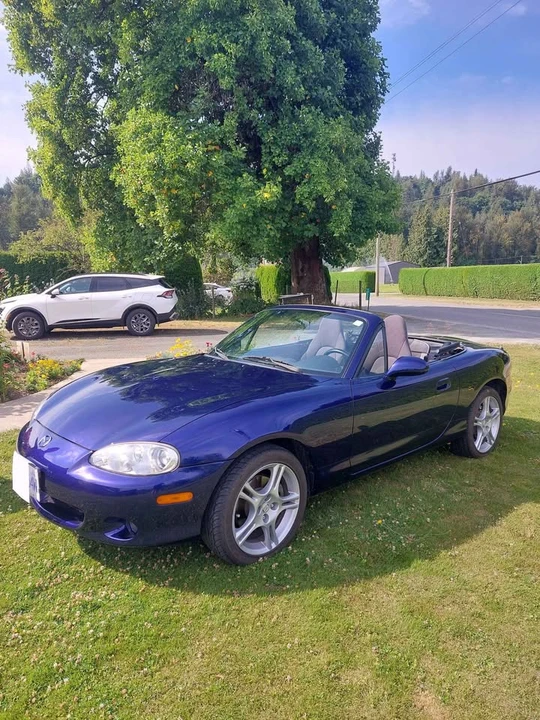 2004 Mazda NB MX-5 Miata - Image 3 of 10