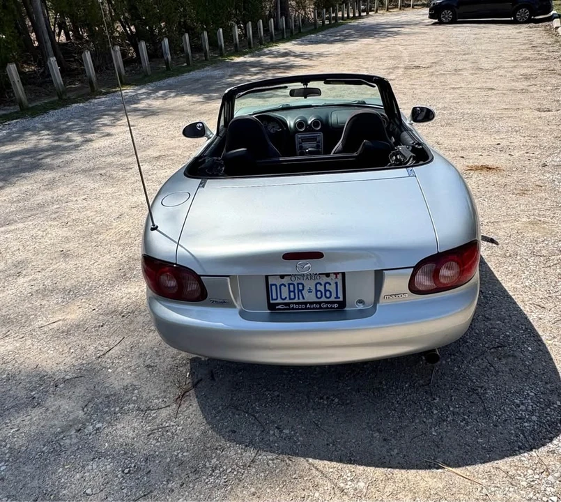 2004 Mazda NB MX-5 Miata - Image 3 of 10