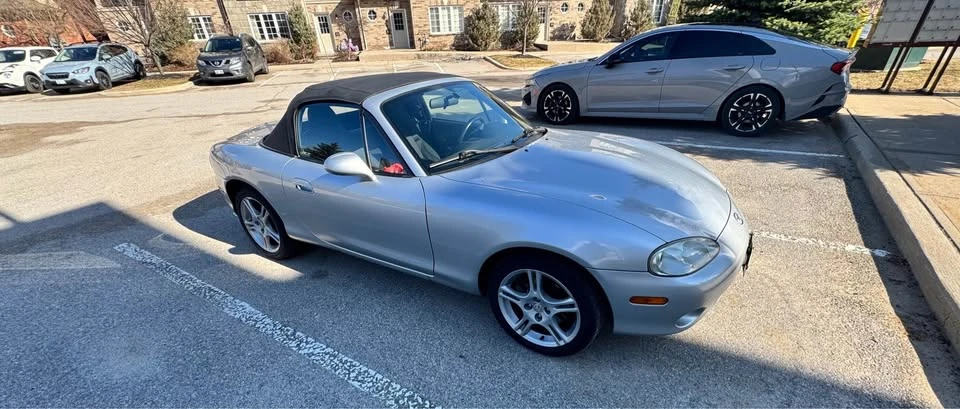 2004 Mazda NB MX-5 Miata - Image 4 of 10
