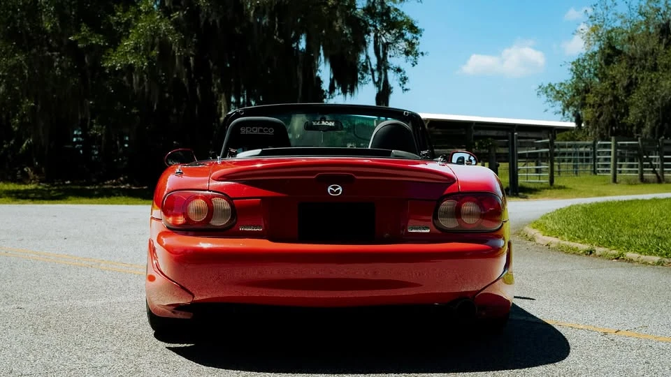 2004 Mazda NB MX-5 Miata - Image 4 of 19