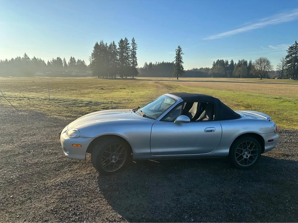 2004 Mazda NB MX-5 Miata - Image 2 of 3