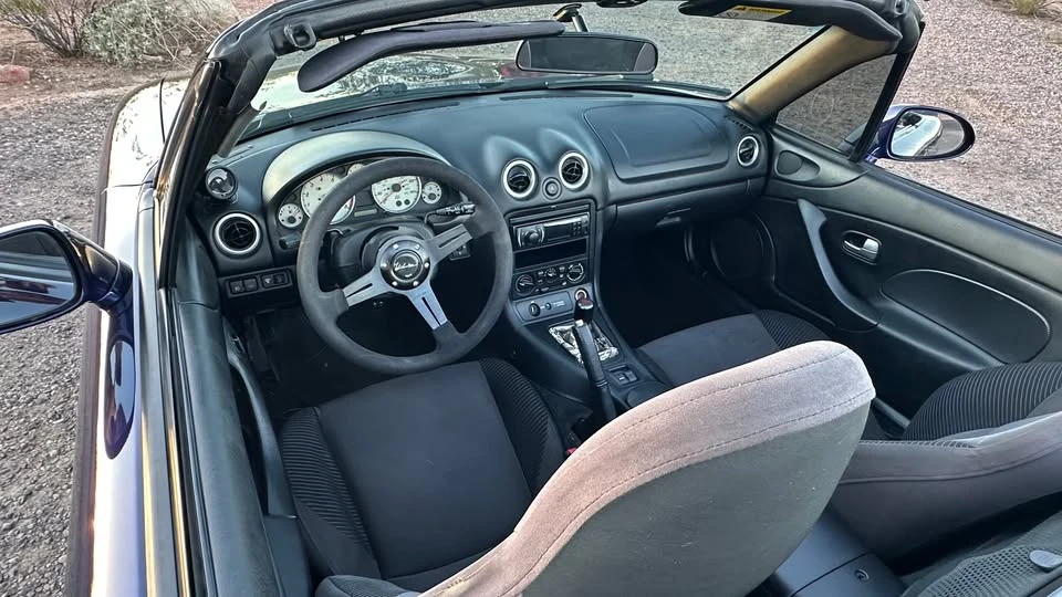 2004 Mazda NB MX-5 Miata - Image 10 of 10