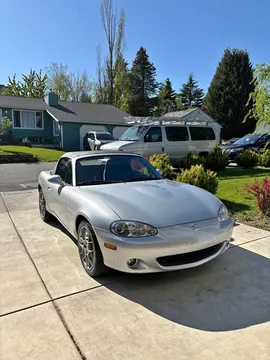 2004 Mazda MX-5 Miata Base