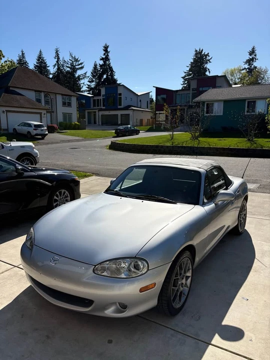 2004 Mazda NB MX-5 Miata - Image 4 of 4