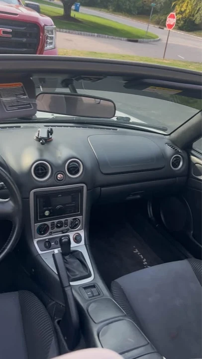 2004 Mazda NB MX-5 Miata - Image 10 of 10