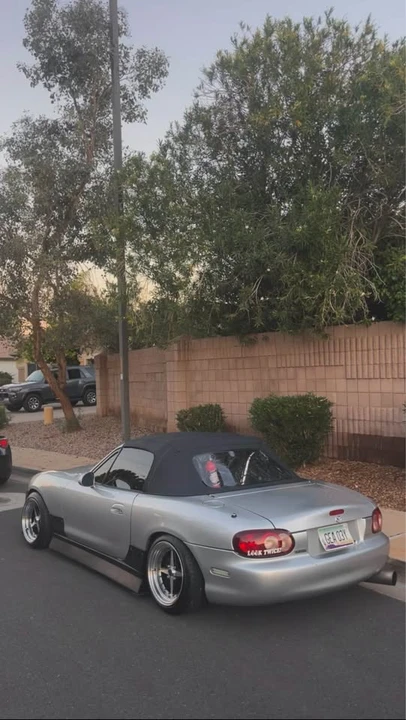 2004 Mazda NB MX-5 Miata - Image 3 of 8