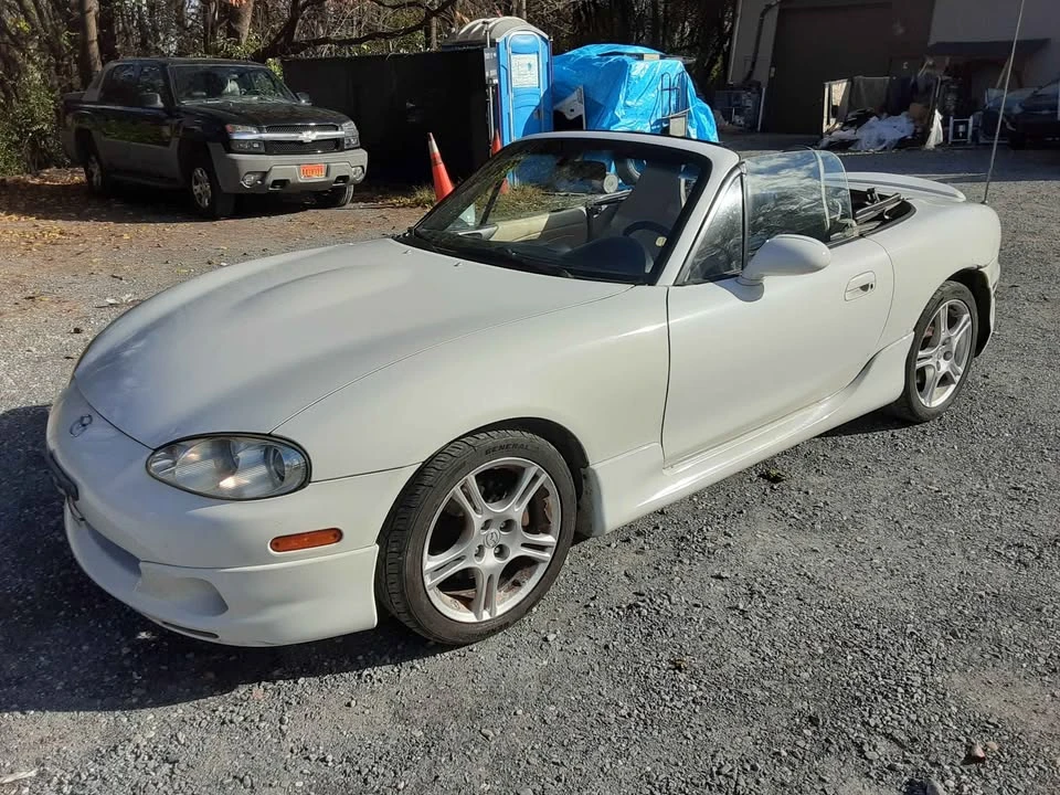2004 Mazda NB MX-5 Miata - Image 4 of 16