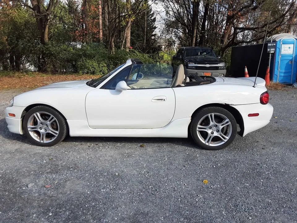 2004 Mazda NB MX-5 Miata - Image 6 of 16