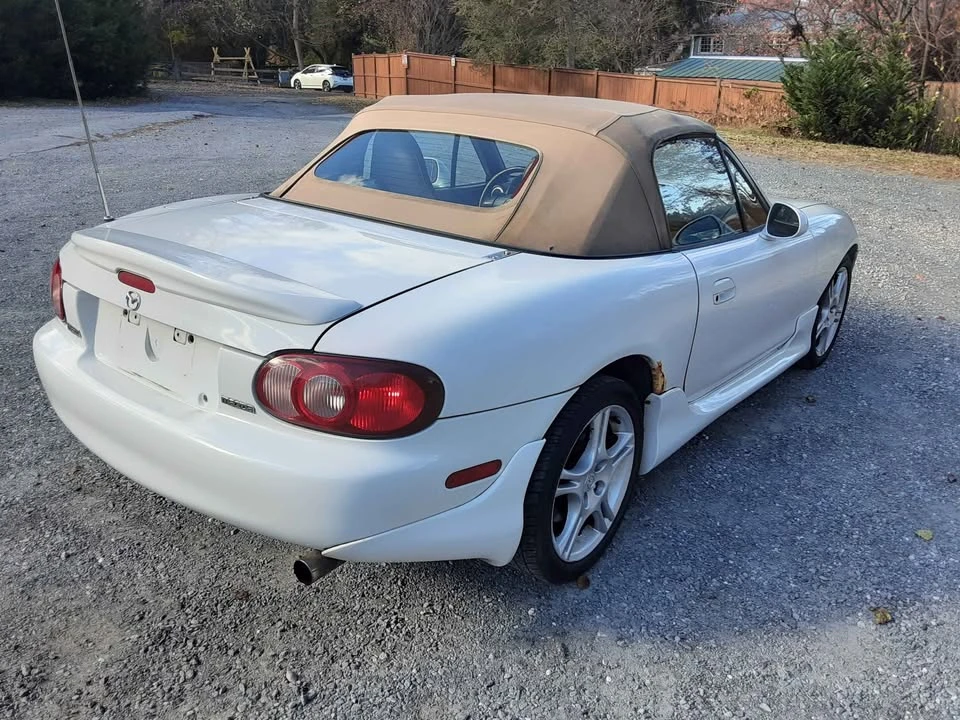 2004 Mazda NB MX-5 Miata - Image 7 of 16