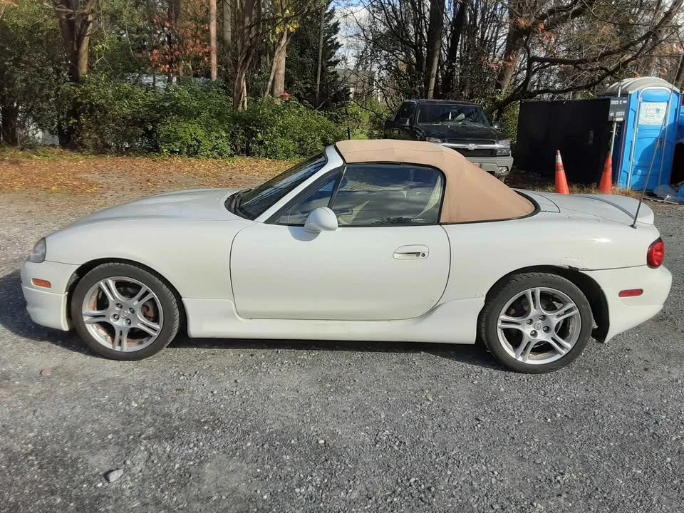 2004 Mazda NB MX-5 Miata - Image 14 of 16