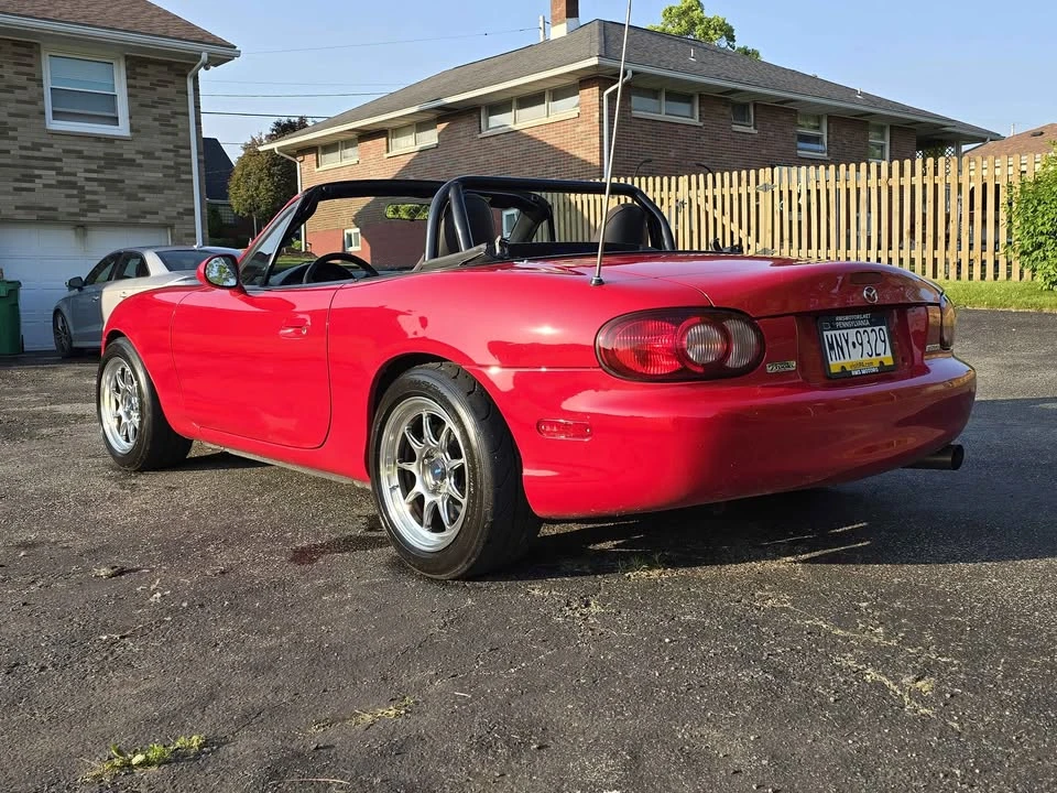 2004 Mazda NB MX-5 Miata - Image 5 of 14