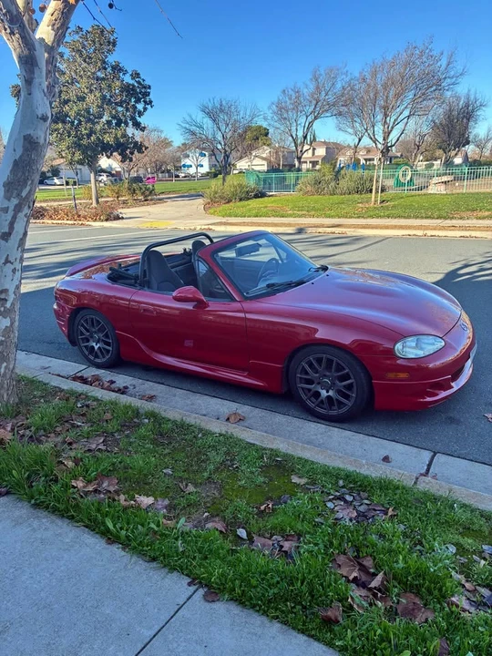 2004 Mazda NB MX-5 Miata - Image 2 of 8