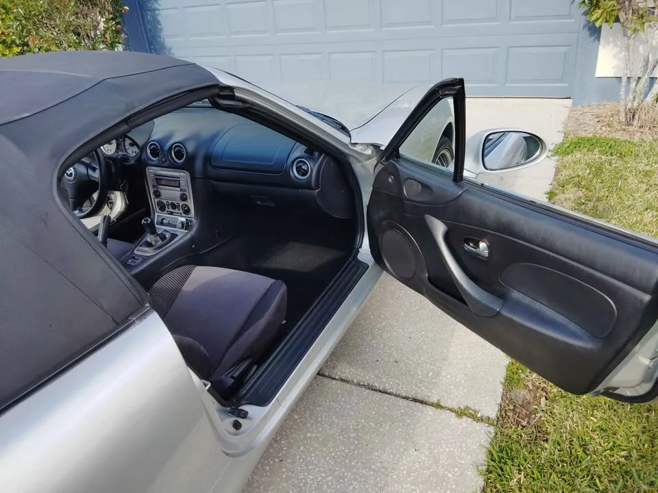 2004 Mazda NB MX-5 Miata - Image 8 of 18