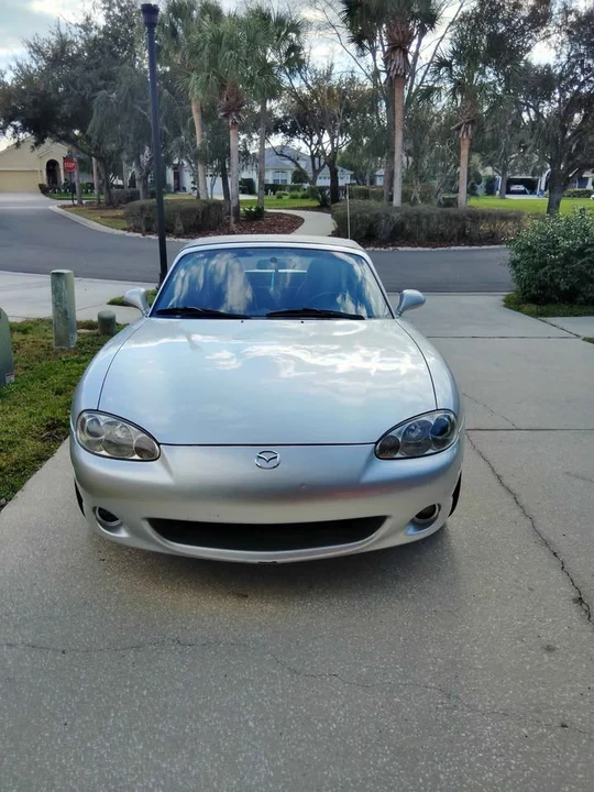 2004 Mazda NB MX-5 Miata - Image 15 of 16
