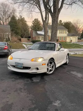 2004 Mazda MX-5 Miata Convertible