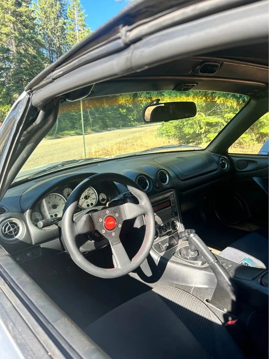 2004 Mazda NB MX-5 Miata - Image 3 of 3