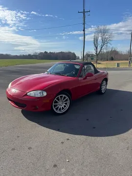 2004 Mazda MX-5 Miata Convertible